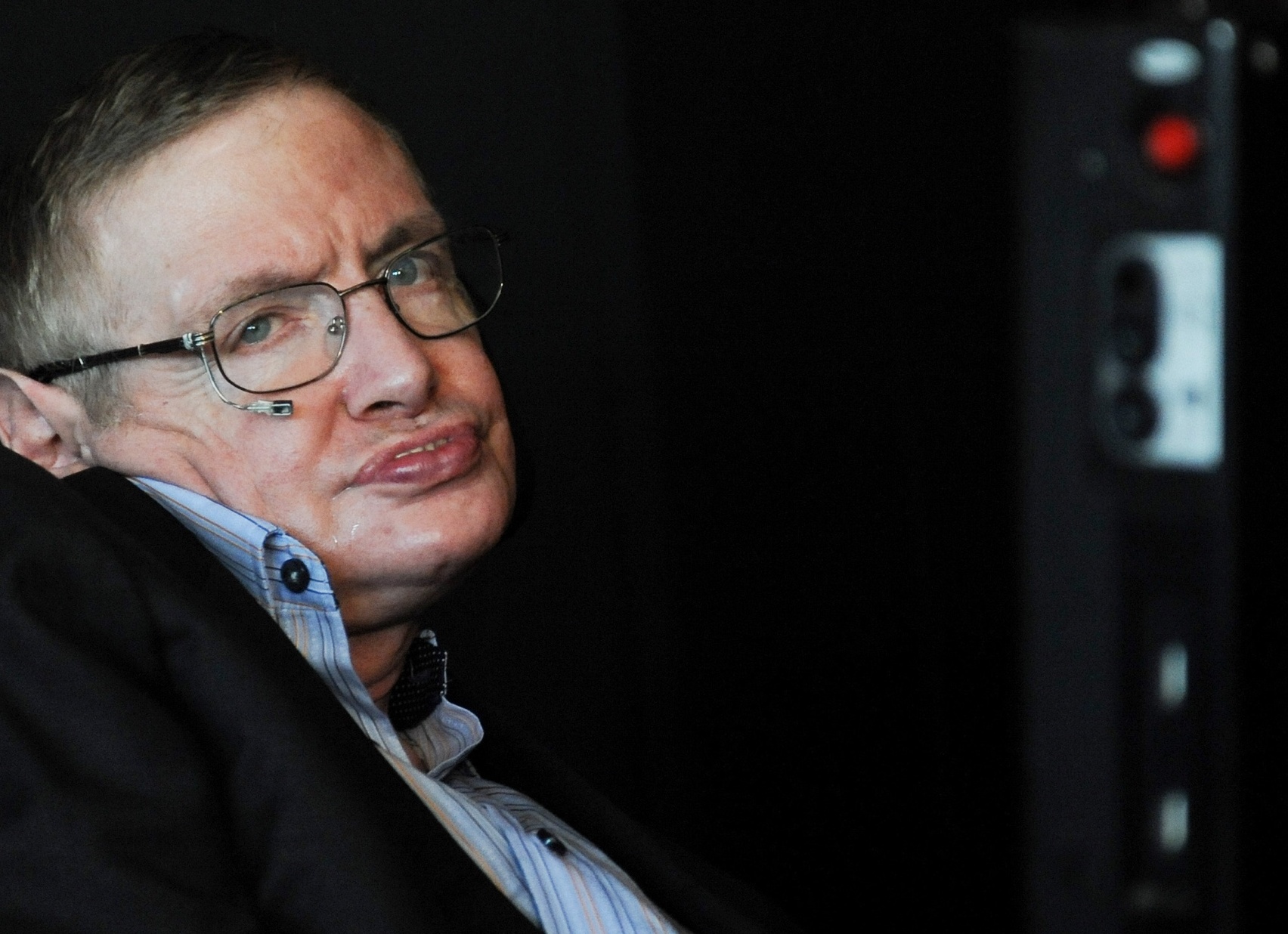 15 жизненных цитат Стивена Хокинга